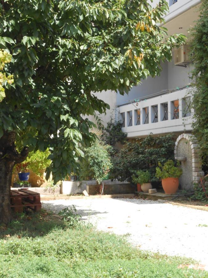 Secret Garden 76 Sq.M. Apartment Close To City Center Ioannina Exterior foto